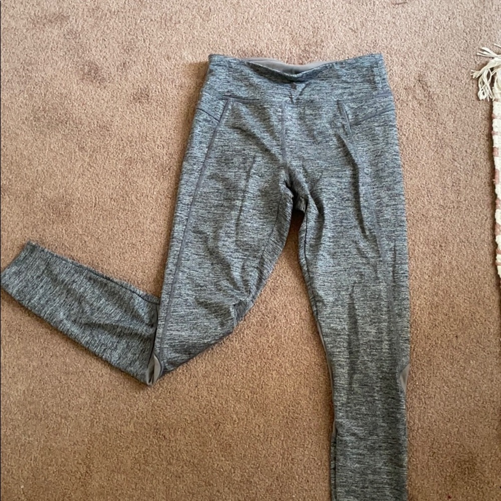 Grey workout leggings